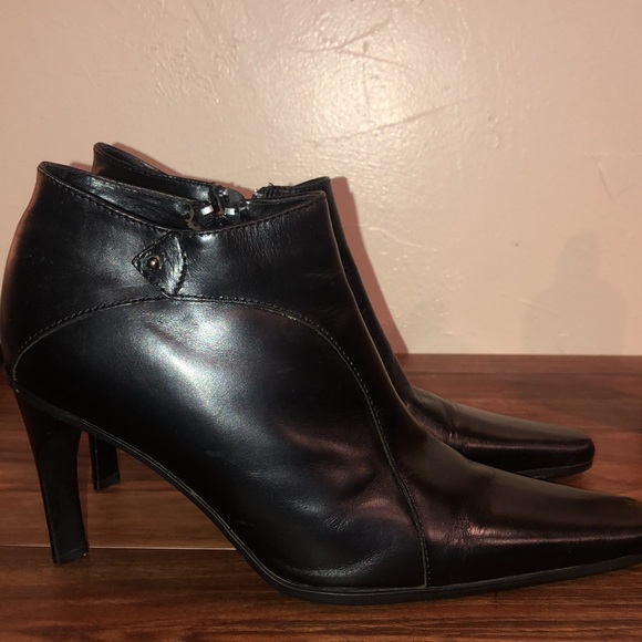 Henry Ferrera long square toe leather ankle boots. Size 8M - Picture 4 of 9